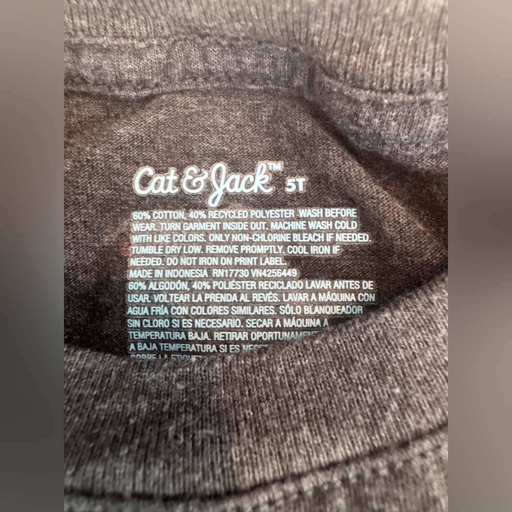 Cat & Jack - Toddler Boys’ Long Sleeve Race Car T-Shirt - Charcoal Gray (Sz  5T) - Picture 8 of 9